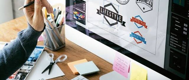 Adobe Photoshop: Diseño generativo con IA y Adobe Express