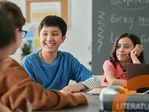 Inglés Conversacional - Niños (10-13 años)