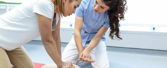 CURSO DE CPR + AED (Para adultos, niños e infantes)