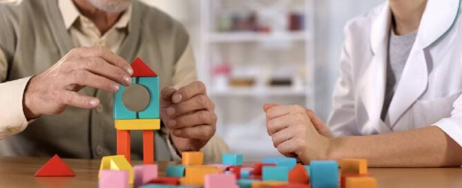 Estimulacion Cognitiva en el cuidado del adulto mayor; herramientas prácticas para el día a día
